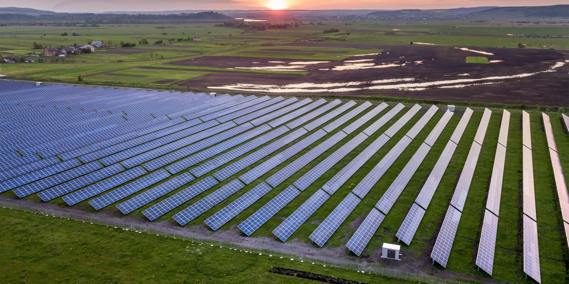 Solar Power Overtakes Hydroelectric in Historic U.S. Energy Milestone