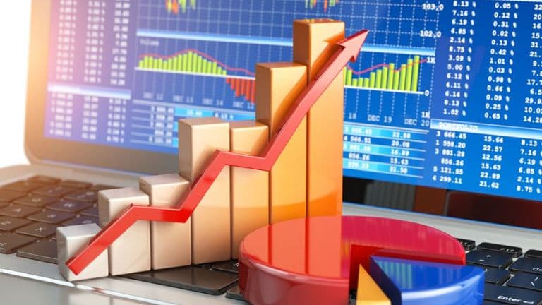 U.S. Stock Markets Surge Following Tariff Delay and Strong Earnings Reports