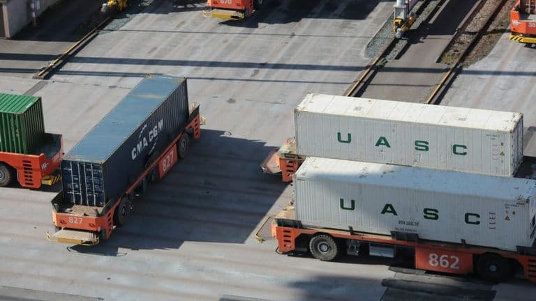U.S. to Impose 25% Tariff on Imported Medium- & Heavy-Duty Trucks Starting Nov 1