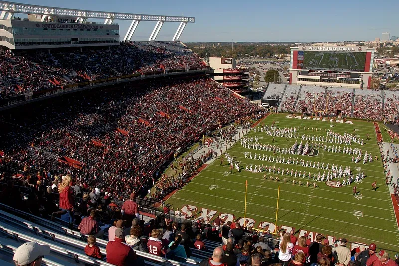The Rise of College Football Bowl Games: What’s at Stake for the 2024 Postseason?