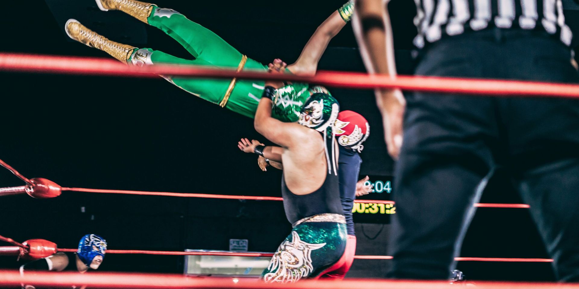 Wingstop Expands Sponsorship with WWE and UFC