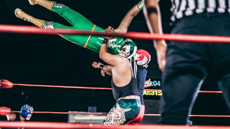 Wingstop Expands Sponsorship with WWE and UFC