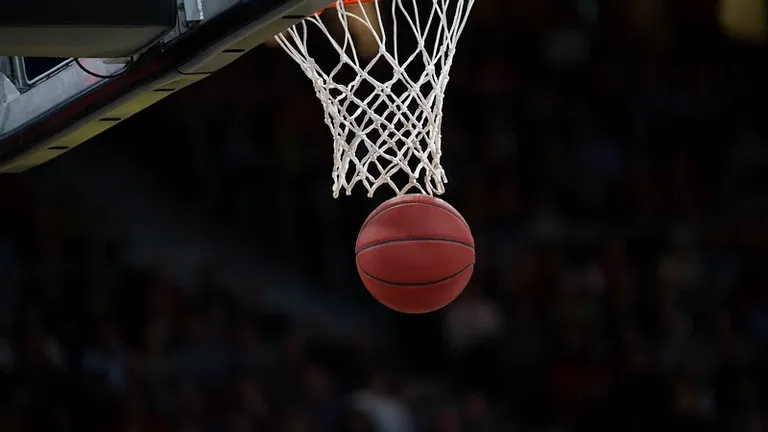 The NBA Playoffs Heat Up: What’s Next for the 2025 Championship Race?
