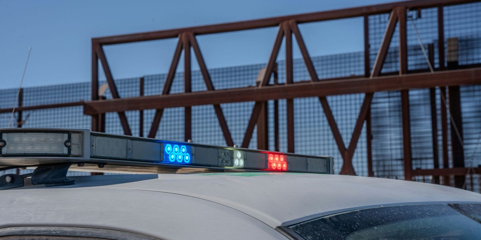 Dnna standard image ( 1200 x 600 )