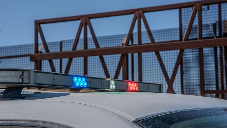 Dnna standard image ( 1200 x 600 )