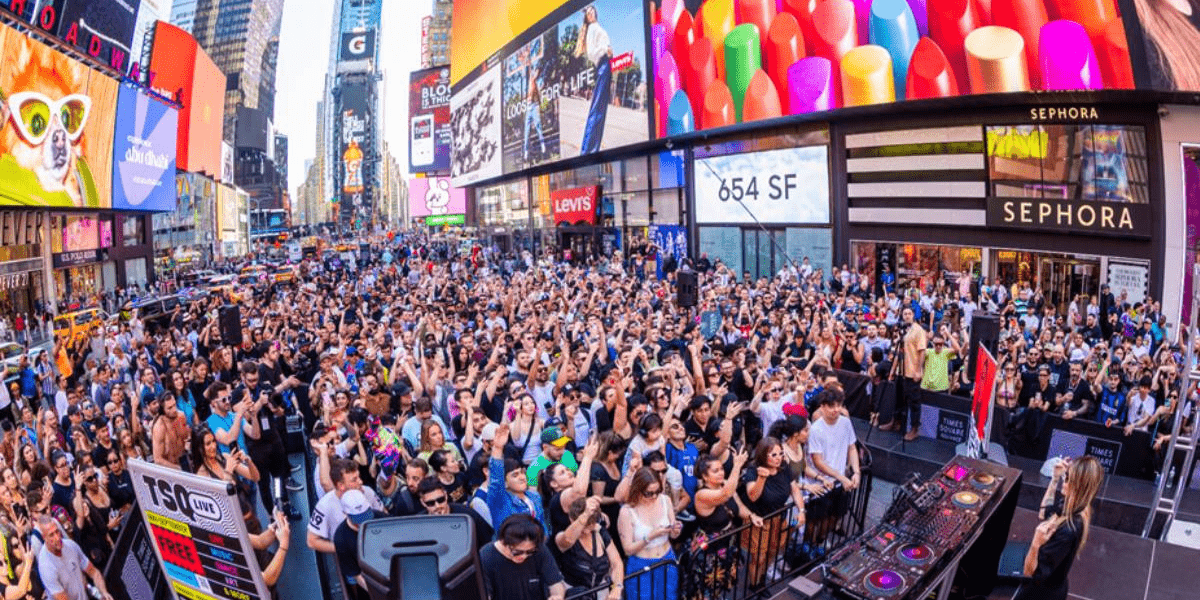 New York City Hosts First-Ever Hybrid Winter Carnival Celebrating Diversity