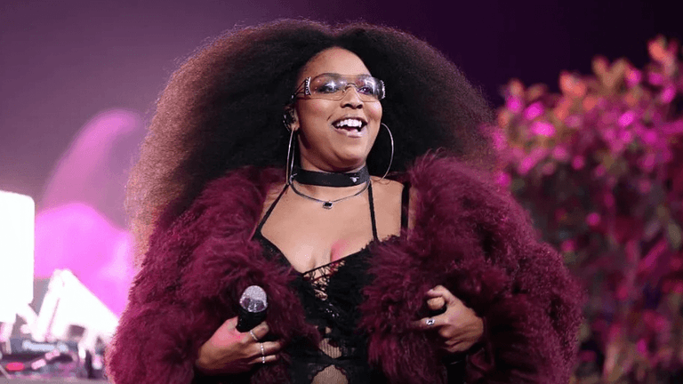 Lizzo’s Groundbreaking 2022 Pride Performance: A Celebration of Body Positivity and Inclusivity