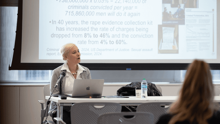 Dr Eva Kroczynski At CSW70