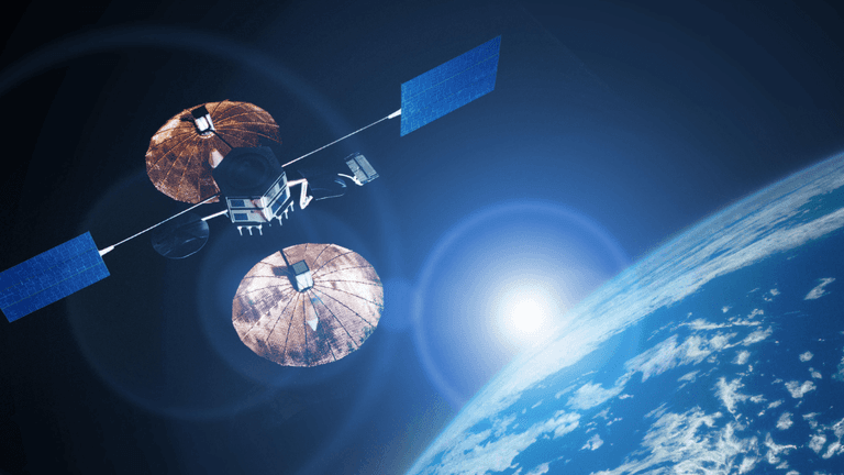 NASA’s New Horizons Resumes Deep-Space Science After Record Hibernation