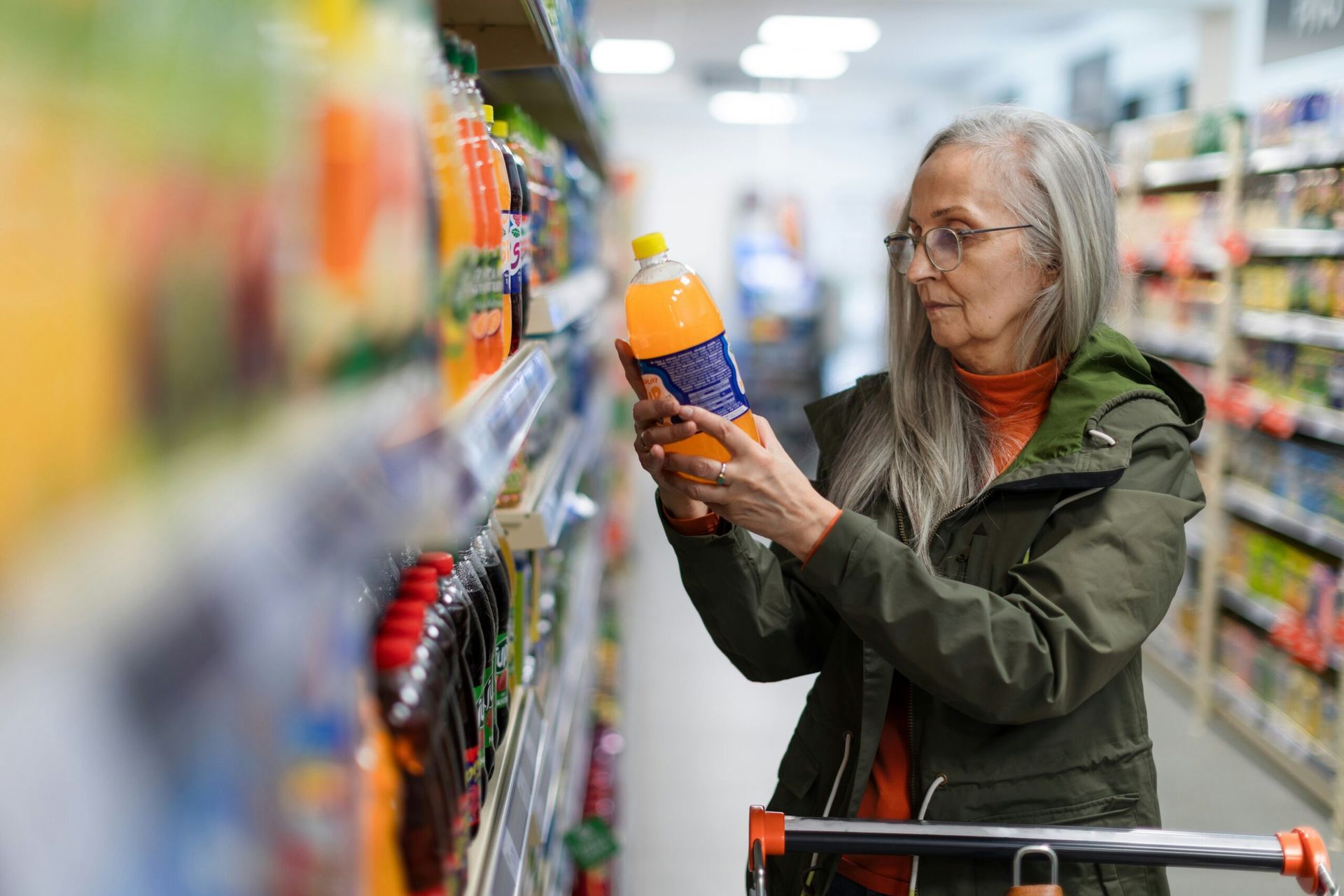 U.S. Inflation Reaches Four-Year Low, Easing Financial Strain on Consumers
