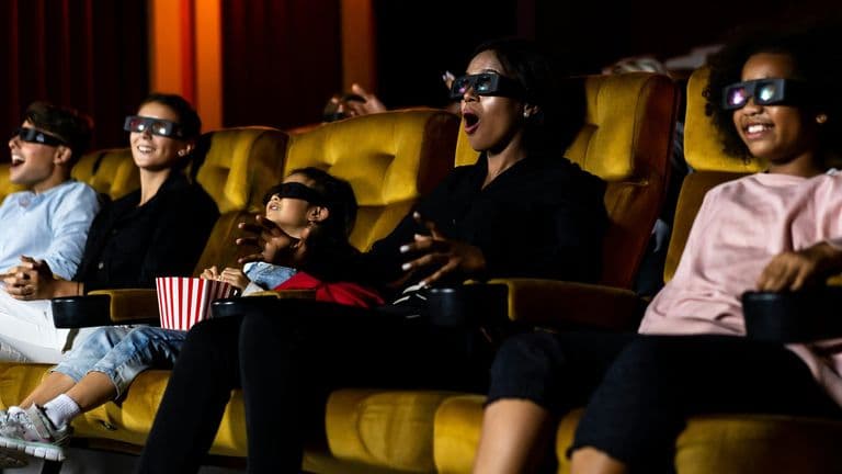 U.S. Box Office Hits Year‑End Highs with Strong Holiday Movie Revenues