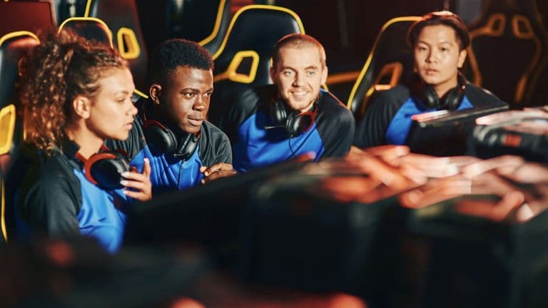 The Rise of Esports: Looking Ahead to the 2025 Competitive Gaming Season