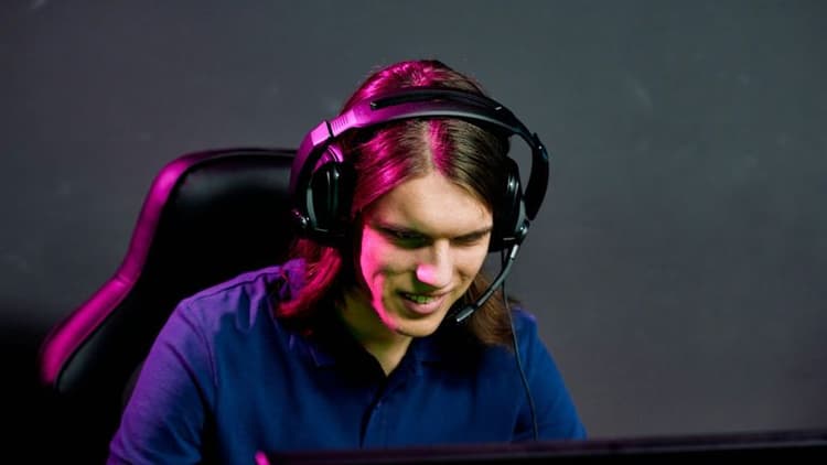 Streaming Rivalry Heats Up: Peacock’s August Strategy Pushes Boundaries