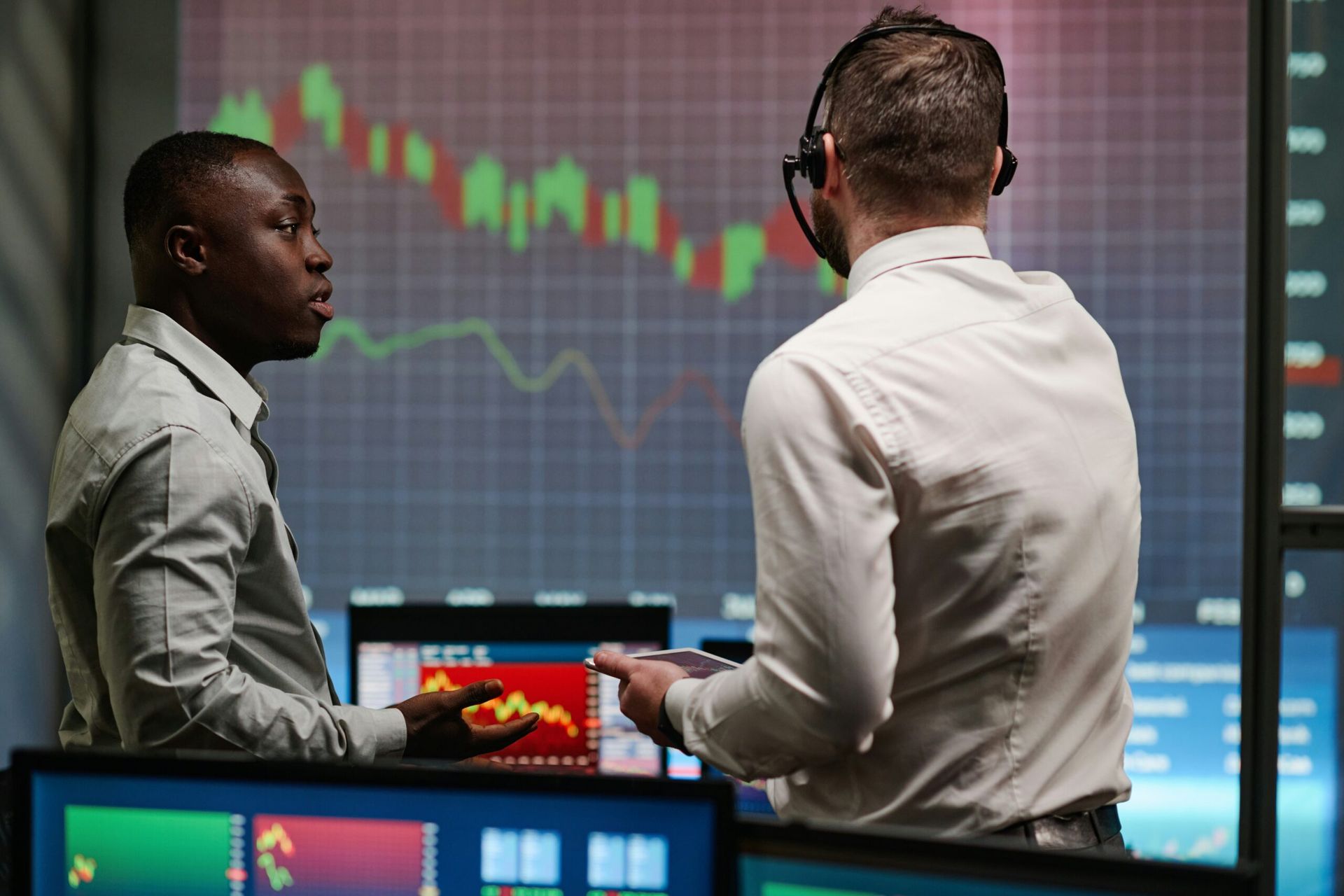 Global Markets Experience Major Setbacks as Economic Worries Mount