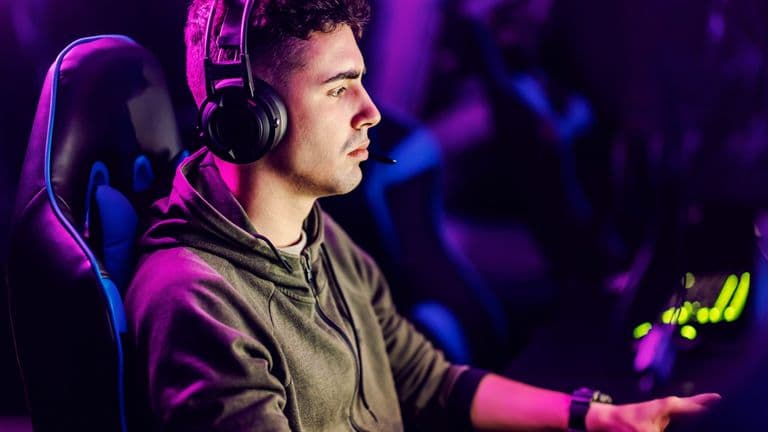 The Evolution of Esports: How 2024 Is Shaping the Future of Competitive Gaming