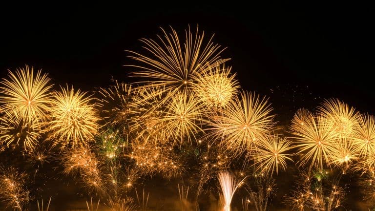 Macy’s 4th of July Fireworks Dazzle NYC in Historic Celebration