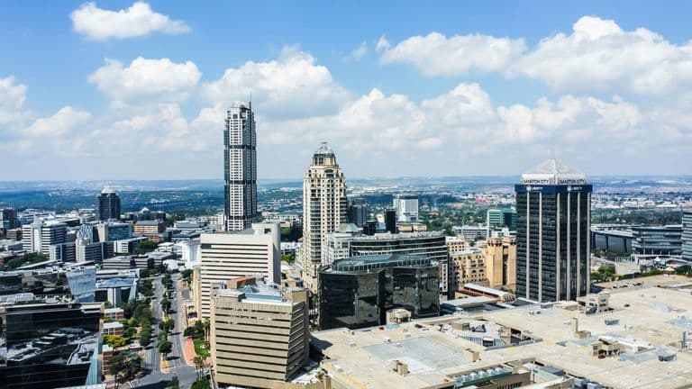 Georgia Businesses Grapple with Economic Uncertainty Amid Tariff Changes