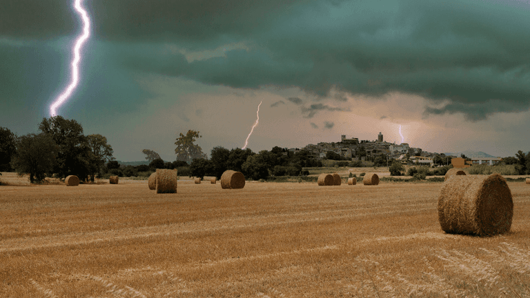 Central U.S. Faces Widespread Severe Storm Threat as Multi-Day Outbreak Develops