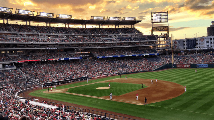 U.S. Sports Roundup: Playoff Pushes, Rivalries, and a Packed Multi-League Slate