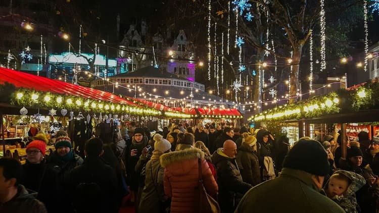 New York’s Annual Holiday Market Expands with New Locations in December 2024
