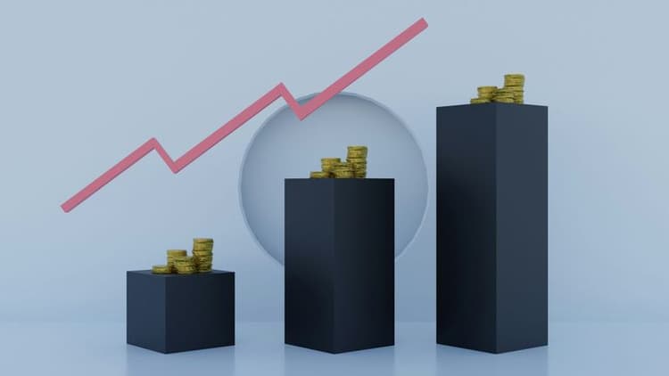 Economic Outlook and Strategic Priorities for the New Year