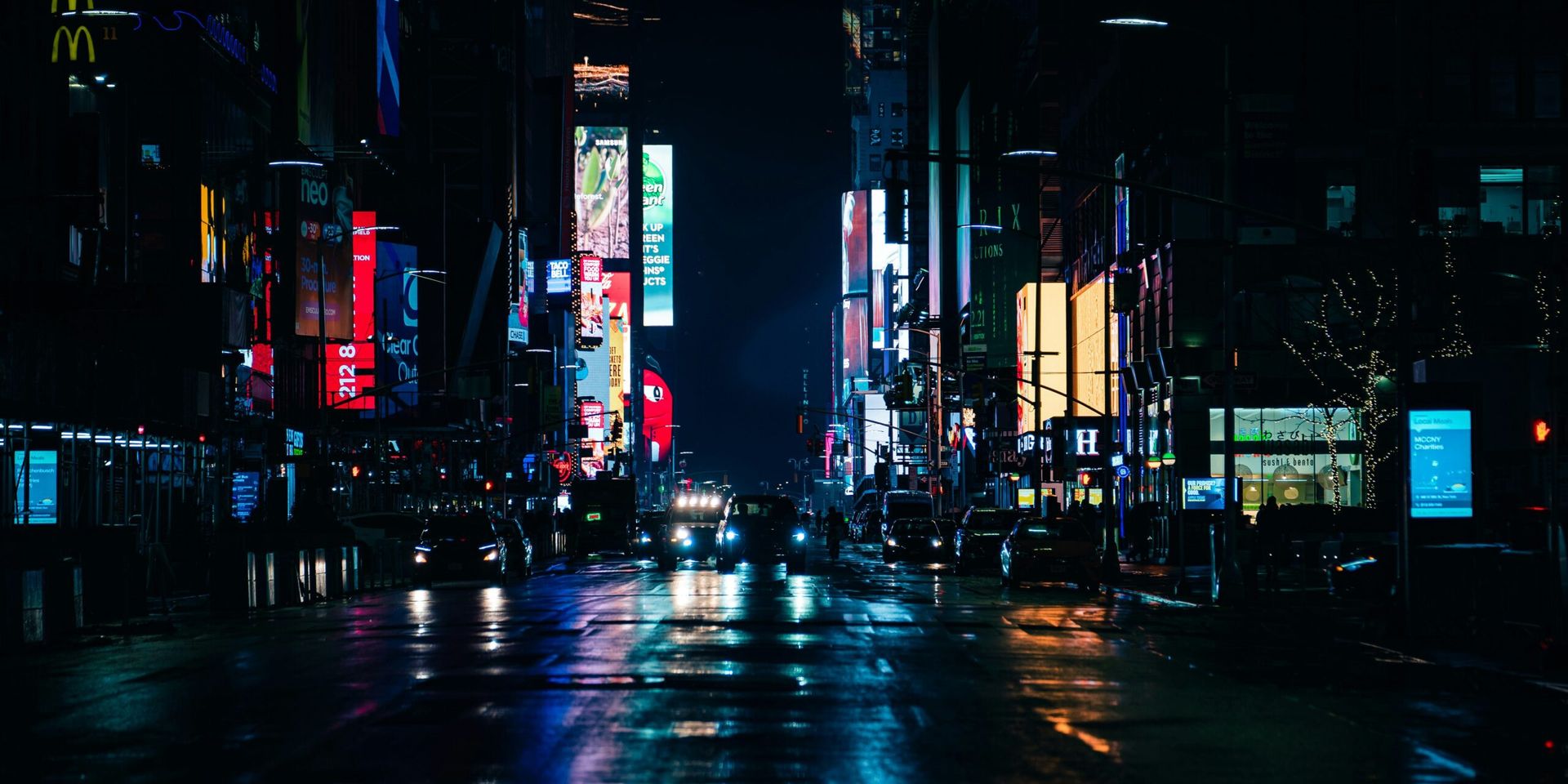 Manhattanhenge Lights Up NYC Streets on July 11, 2025