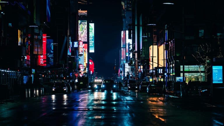 Manhattanhenge Lights Up NYC Streets on July 11, 2025