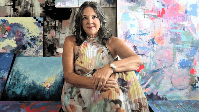 Lisa Wommack’s abstract paintings invite viewers into a world of bold colors, emotional depth, and shared human connection.
