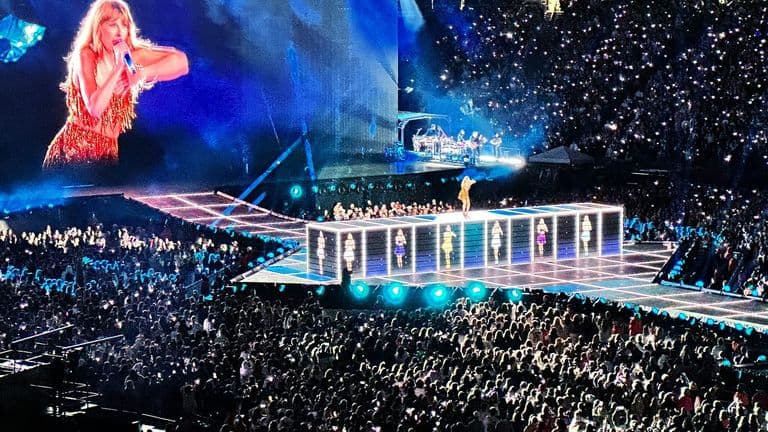 Taylor Swift Kicks Off “Eras Tour” at MetLife Stadium