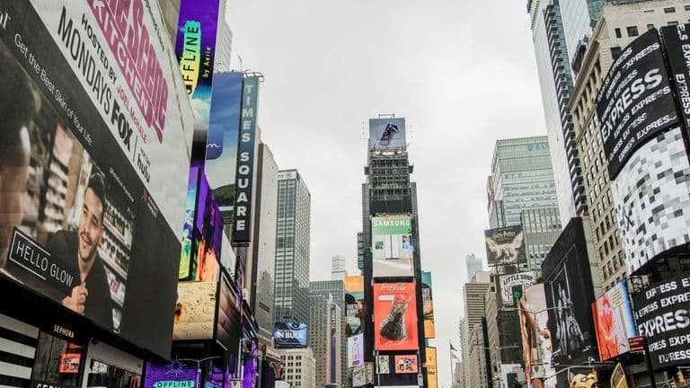 New York Comic Con 2024 Set to Draw Massive Crowds with Star-Studded Lineup